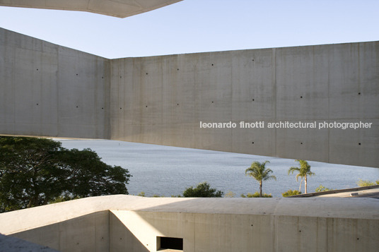 fundação iberê camargo alvaro siza