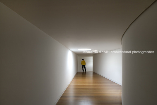 fundação iberê camargo alvaro siza