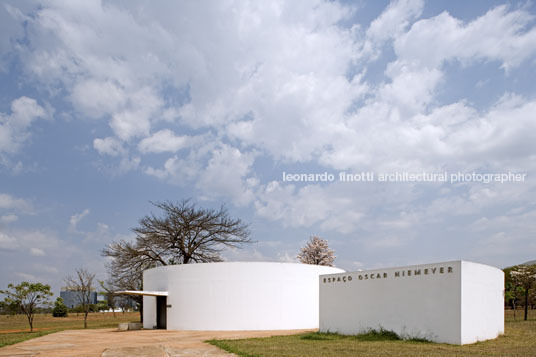 oscar niemeyer foundation oscar niemeyer