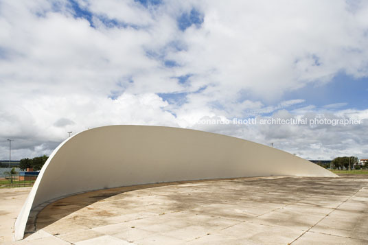  shell acoustic canopy oscar niemeyer