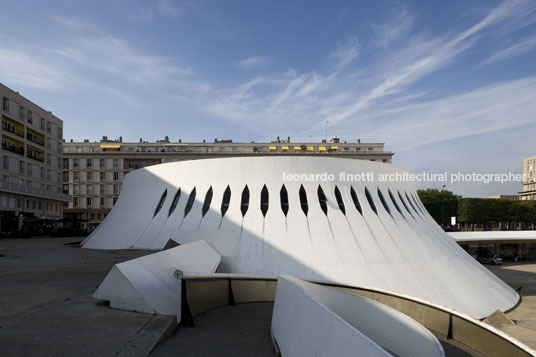 le volcan oscar niemeyer