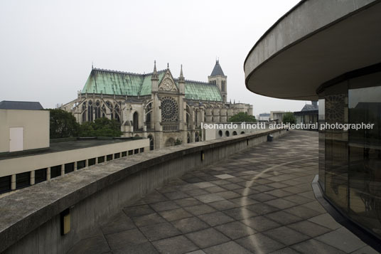 l´humanite oscar niemeyer