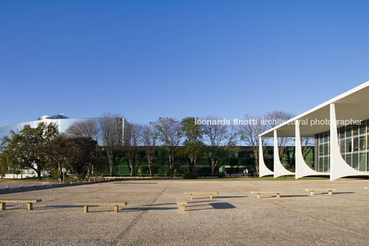 federal supreme court - annex l  oscar niemeyer