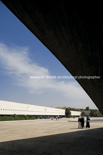 mentouri university oscar niemeyer