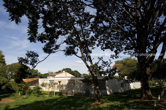 town houses oscar niemeyer