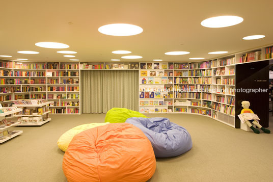 livraria da vila - cidade jardim isay weinfeld