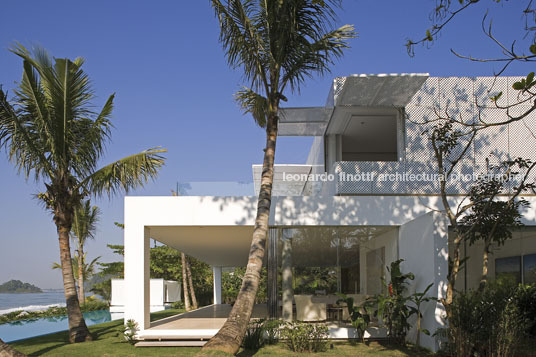 casa iporanga isay weinfeld