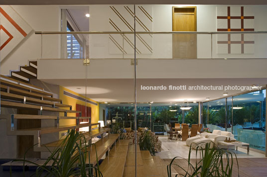 casa nt bernardes+jacobsen