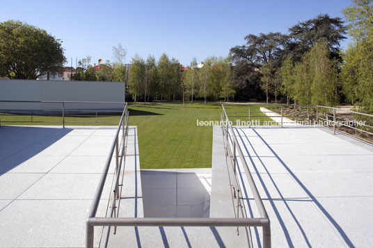 fundação serralves alvaro siza