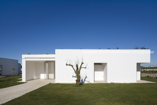 houses at bom sucesso alvaro siza