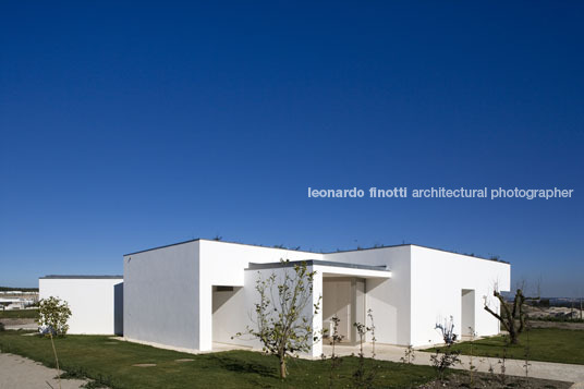 houses at bom sucesso alvaro siza