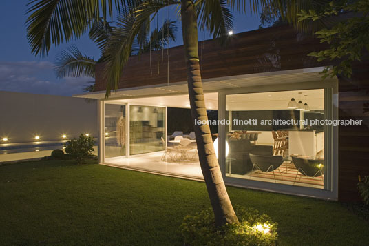 annex aloi residence ximenes leite