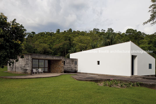 fazenda da cava paulo mendes da rocha