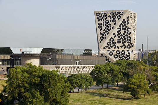 centro cívico del bicentenario lucio morini