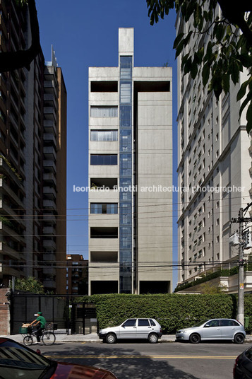 aspen building paulo mendes da rocha