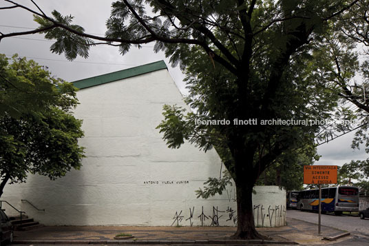 escola antônio vilela jr paulo mendes da rocha