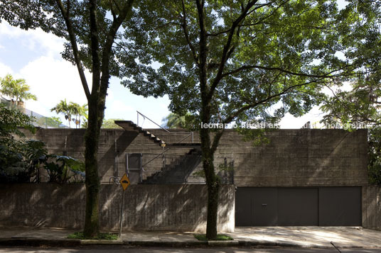 casa leme-millan paulo mendes da rocha