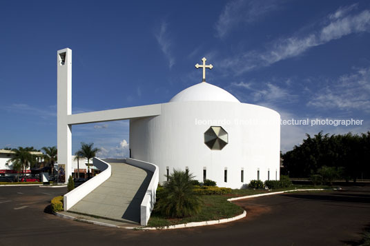 orthodox church oscar niemeyer