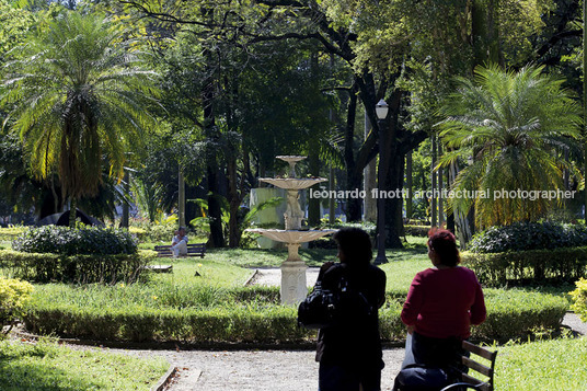 parque da luz several authors