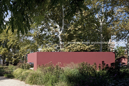 pavilion - arsenale della biennale 2016 alvaro siza