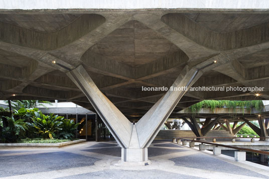 l'ambasciata d'italia pier luigi nervi