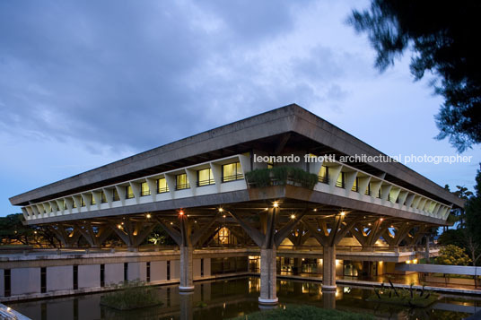 l'ambasciata d'italia pier luigi nervi