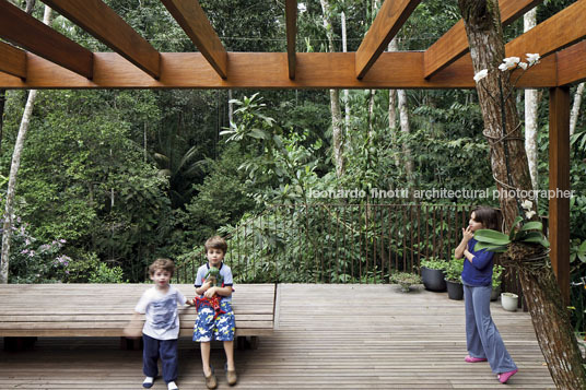 casa rhg - são pedro bernardes arquitetura