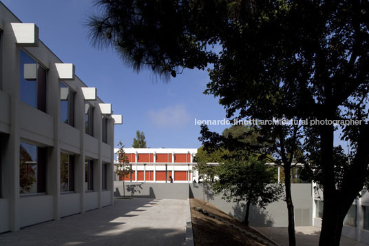 escola secundária garcia de orta bak gordon arquitectos