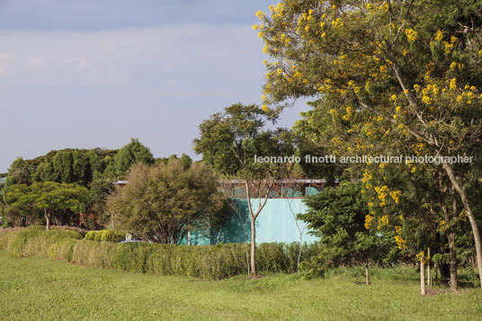 casa gcp - fazenda boa vista bernardes arquitetura