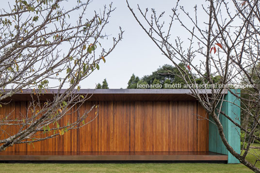 casa gcp - fazenda boa vista bernardes arquitetura