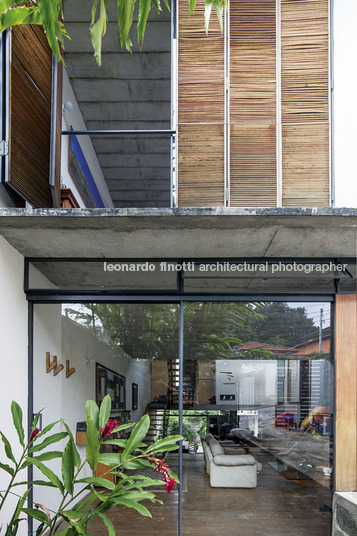 juranda house apiacás arquitetos