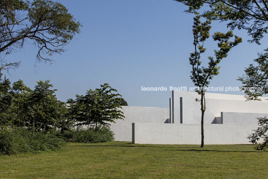 spa fasano - fazenda boa vista isay weinfeld