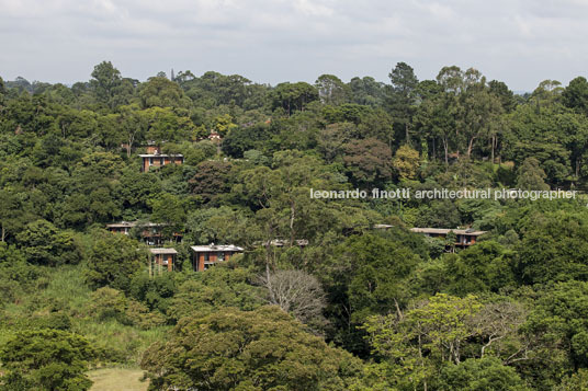 vila taguaí cris xavier