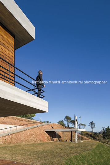 tcj house andré becker