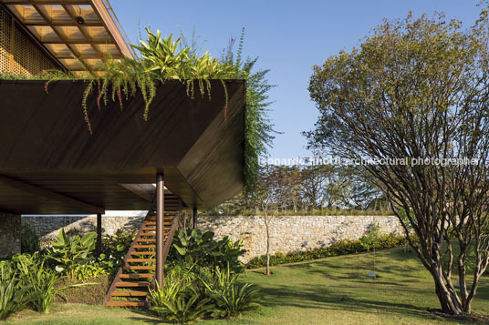 casa sw - fazenda boa vista jacobsen arquitetura