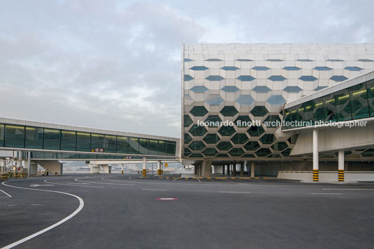 bao'an international airport studio fuksas