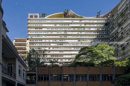 edifício bretagne artacho jurado