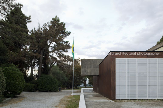 brazil pavilion - giardini della biennale 2010 henrique mindlin