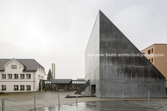 plantahof auditorium valerio olgiati