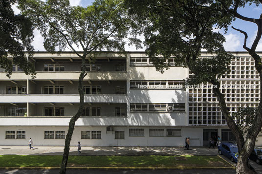 escuela de trabajo social - ucv carlos raúl villanueva