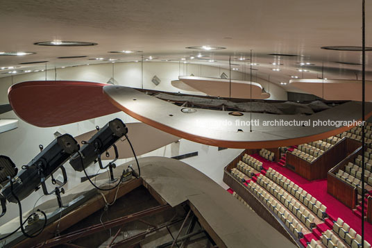 aula magna - ucv carlos raúl villanueva