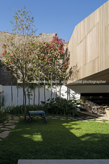 casa dos pátios isay weinfeld