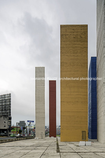 torres de satélite luis barragán