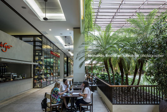 livraria da vila 2 - cidade jardim isay weinfeld