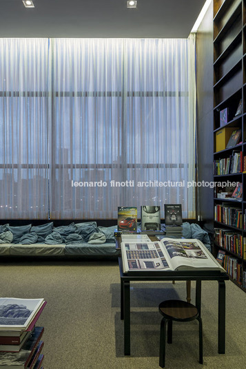 livraria da vila 2 - cidade jardim isay weinfeld