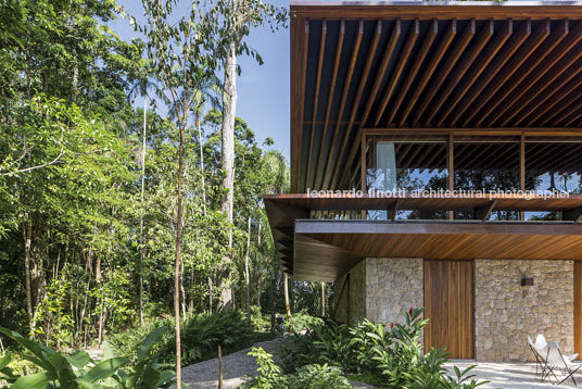 casa sm - taguaiba jacobsen arquitetura