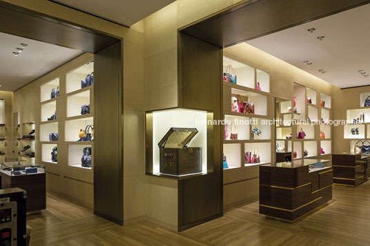 louis vuitton - iguatemi  peter marino architects