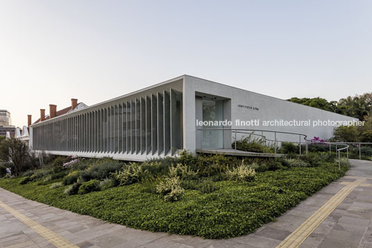 instituto ling isay weinfeld