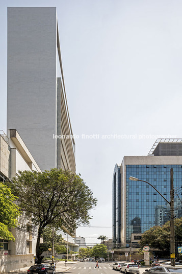 edifício forluz gustavo penna