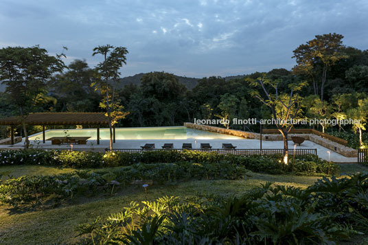 residência dg - quinta da baroneza gui mattos